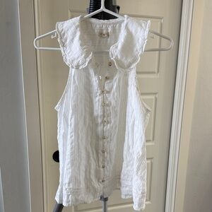 Anthropologie Pilcro White Sleeveless Button-Up Top